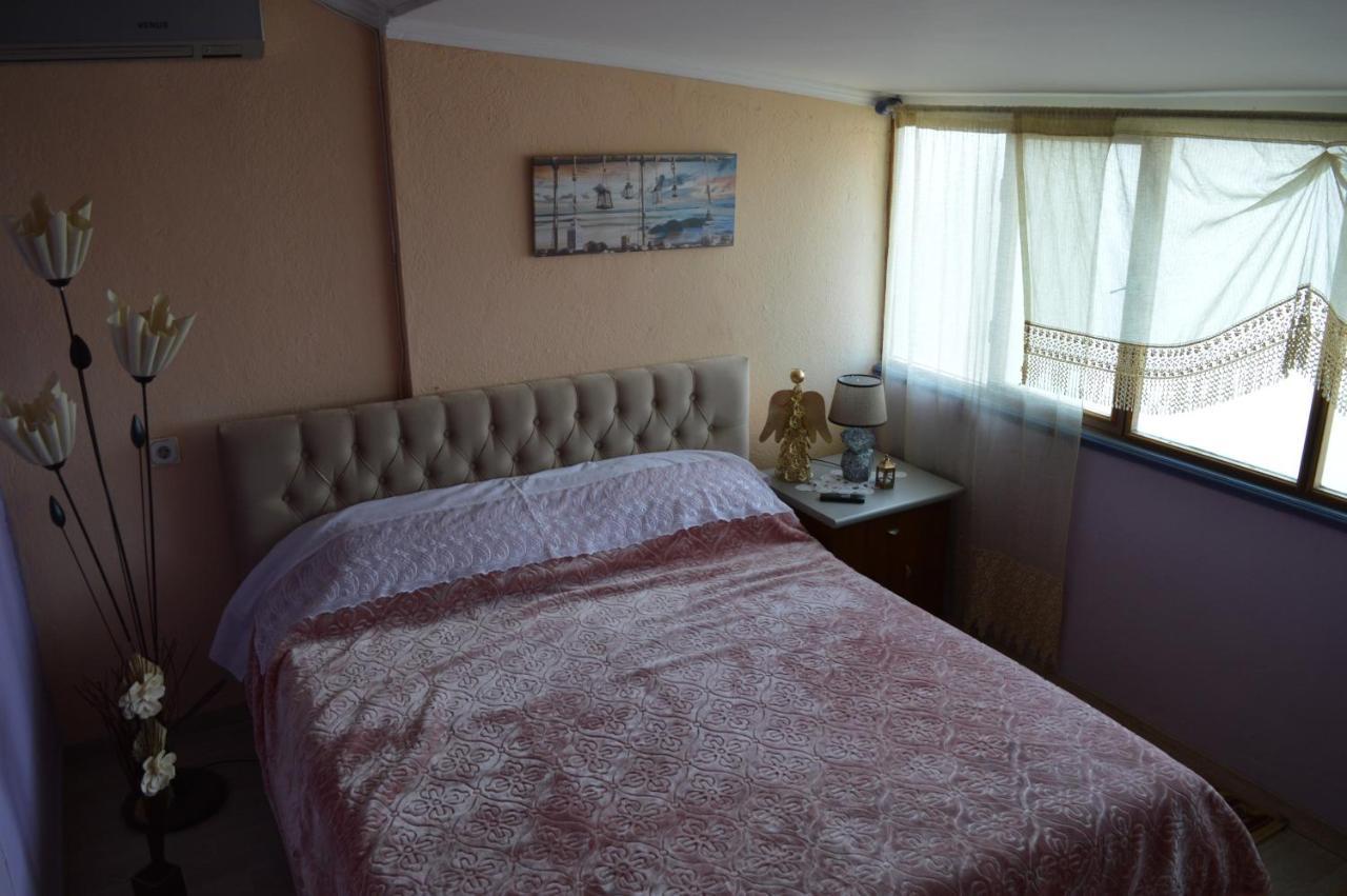Inn Korca, Center City Apartament Zewnętrze zdjęcie